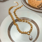 Élan Necklace